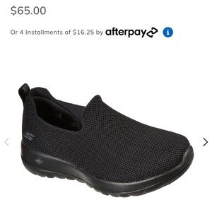 Sketchers Go Walk slip on shoes